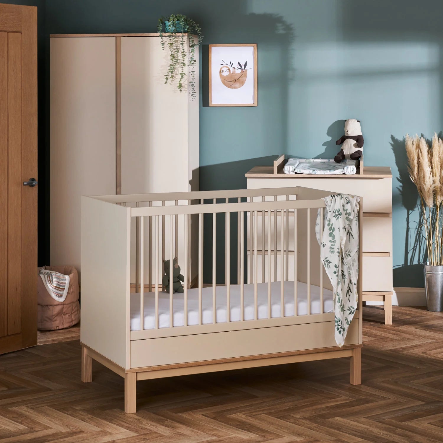 Luxury baby hot sale furniture uk