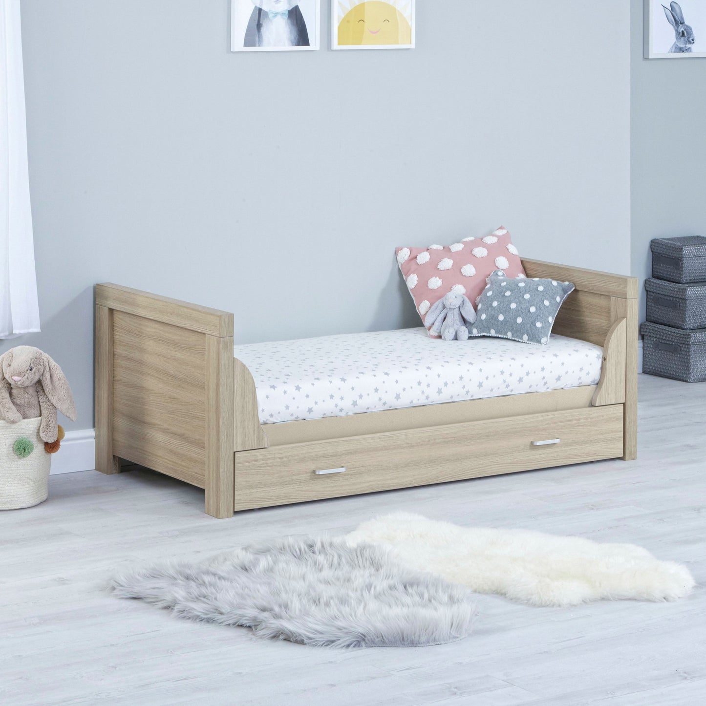 Babymore Luno Cot Bed & Drawer