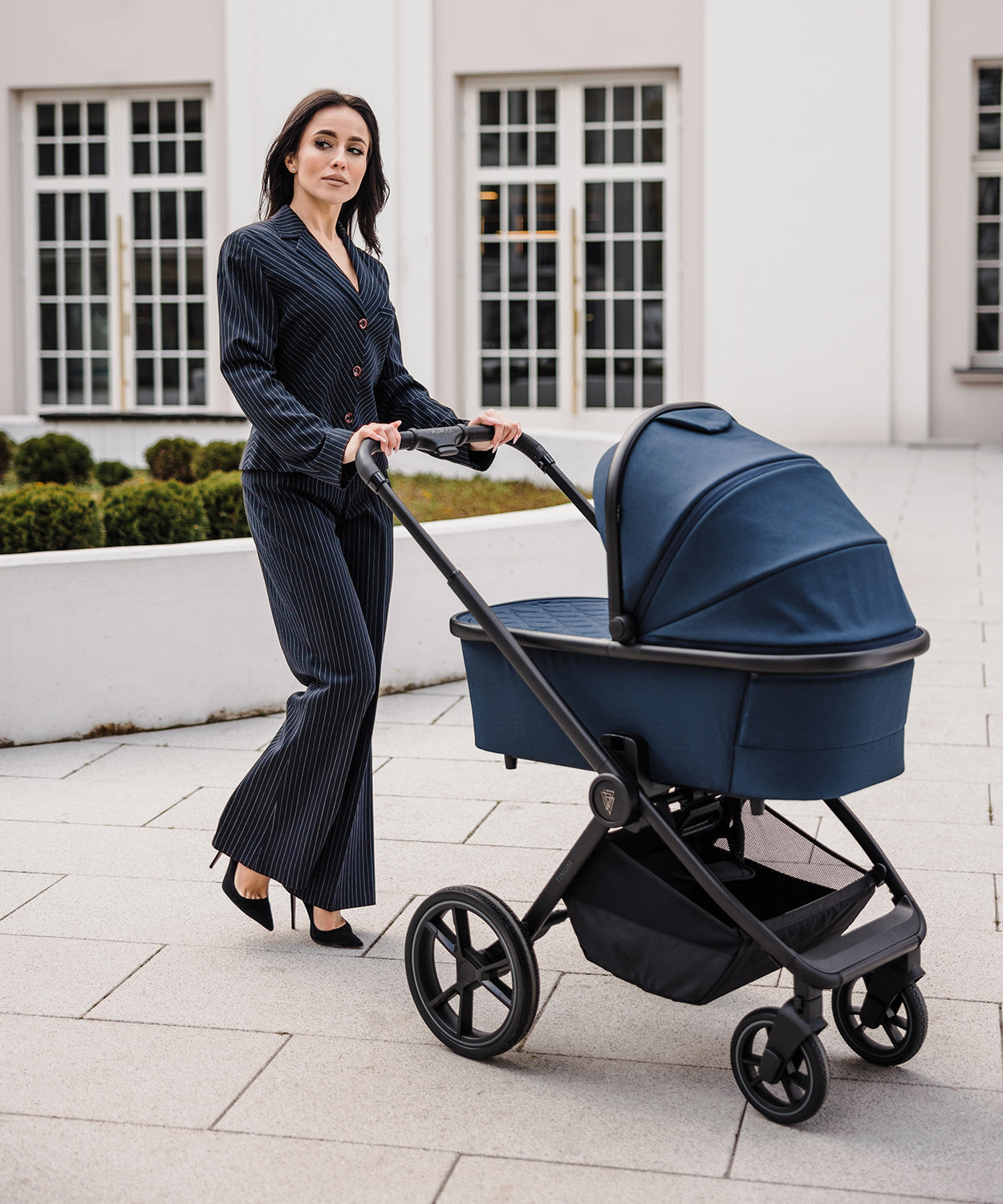 Venicci Tinum Edge Pram Pushchair Travel System Ocean